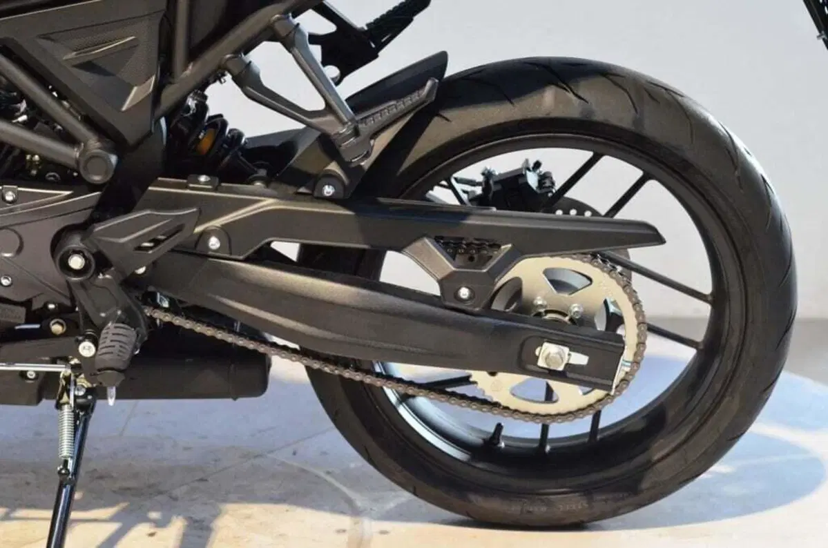 Voge Brivido 125R (2023 - 26) (5)