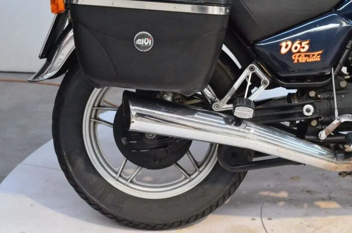 Moto Guzzi (2)