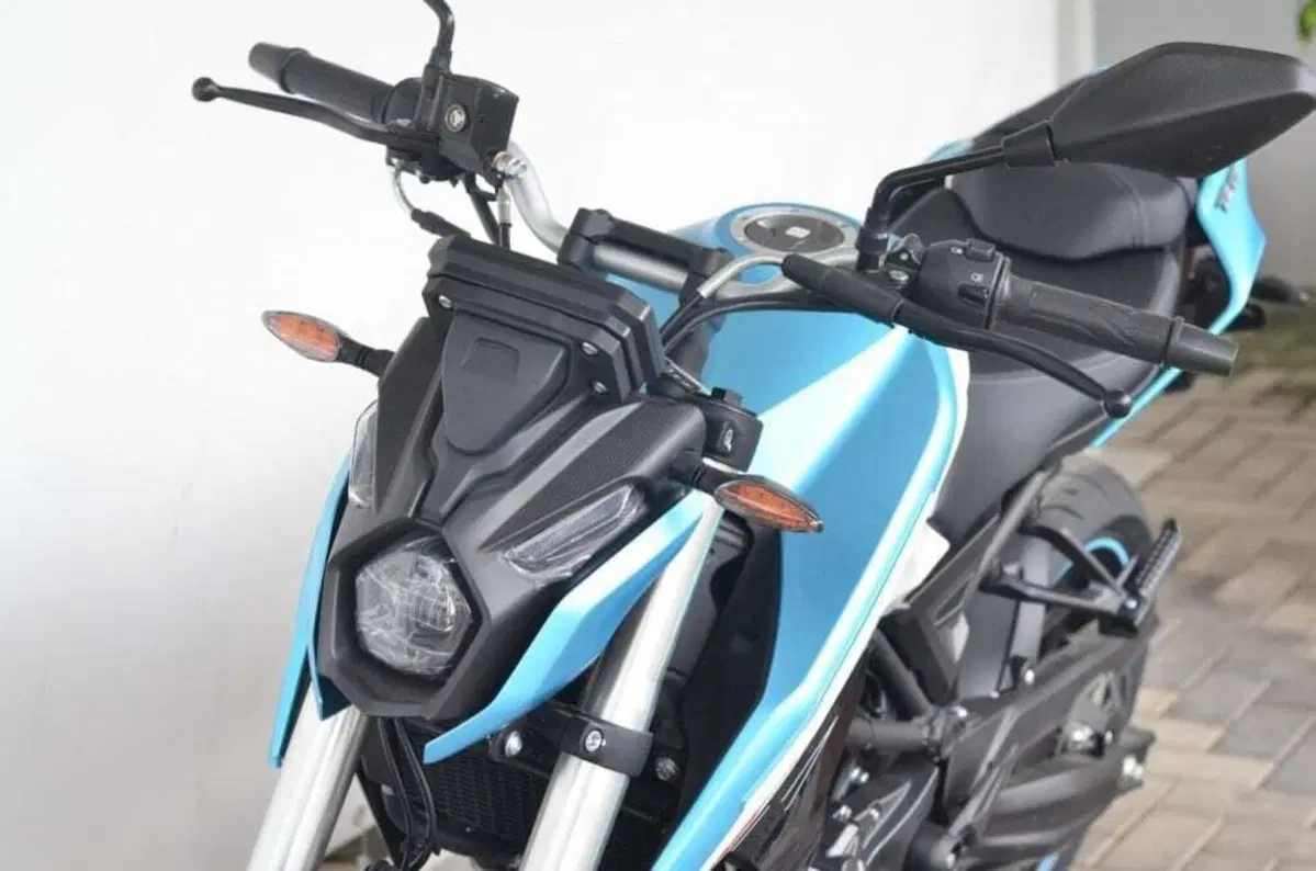 Voge Brivido 125R (2023 - 26) (17)