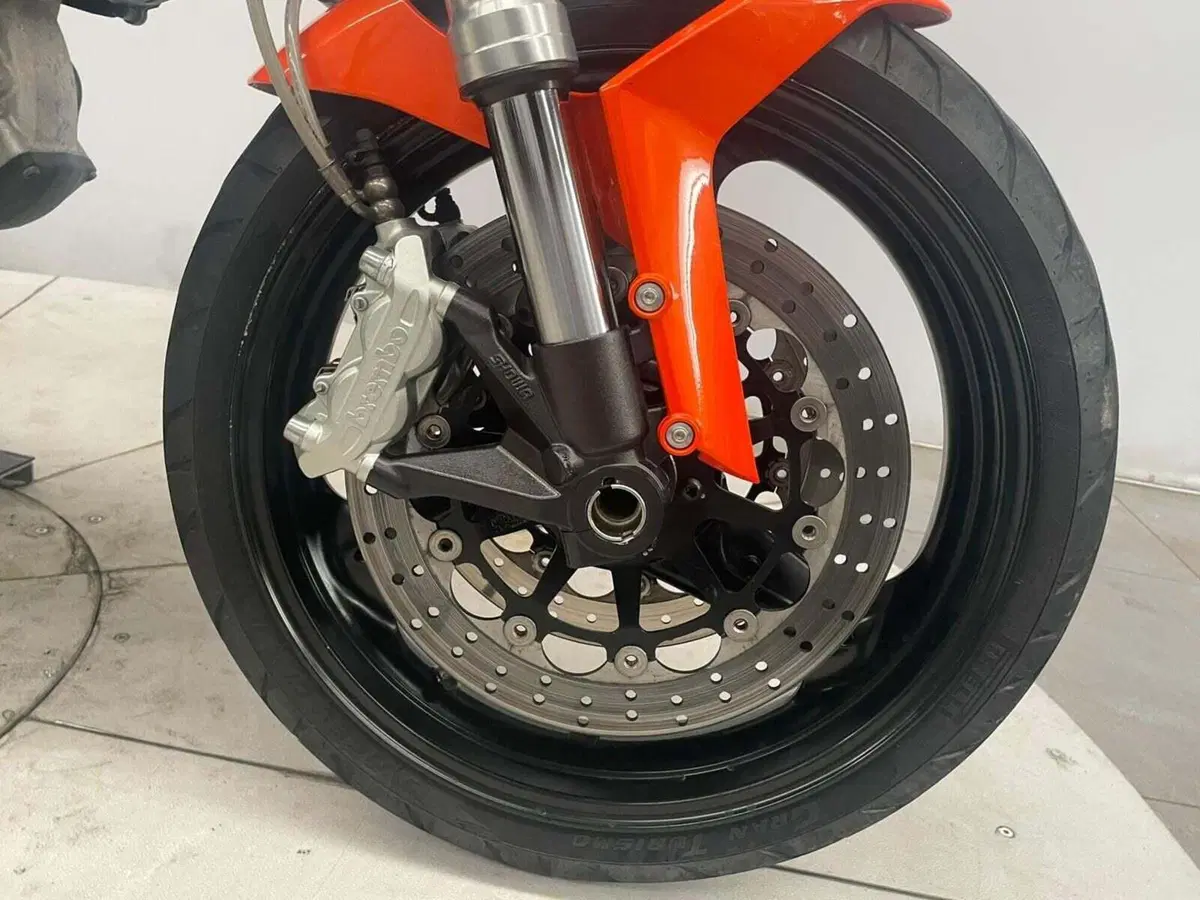 Ducati Monster 696 (2008 - 13) (19)