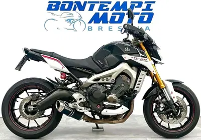 Yamaha MT-09 Street Rally (2014 - 16) usata