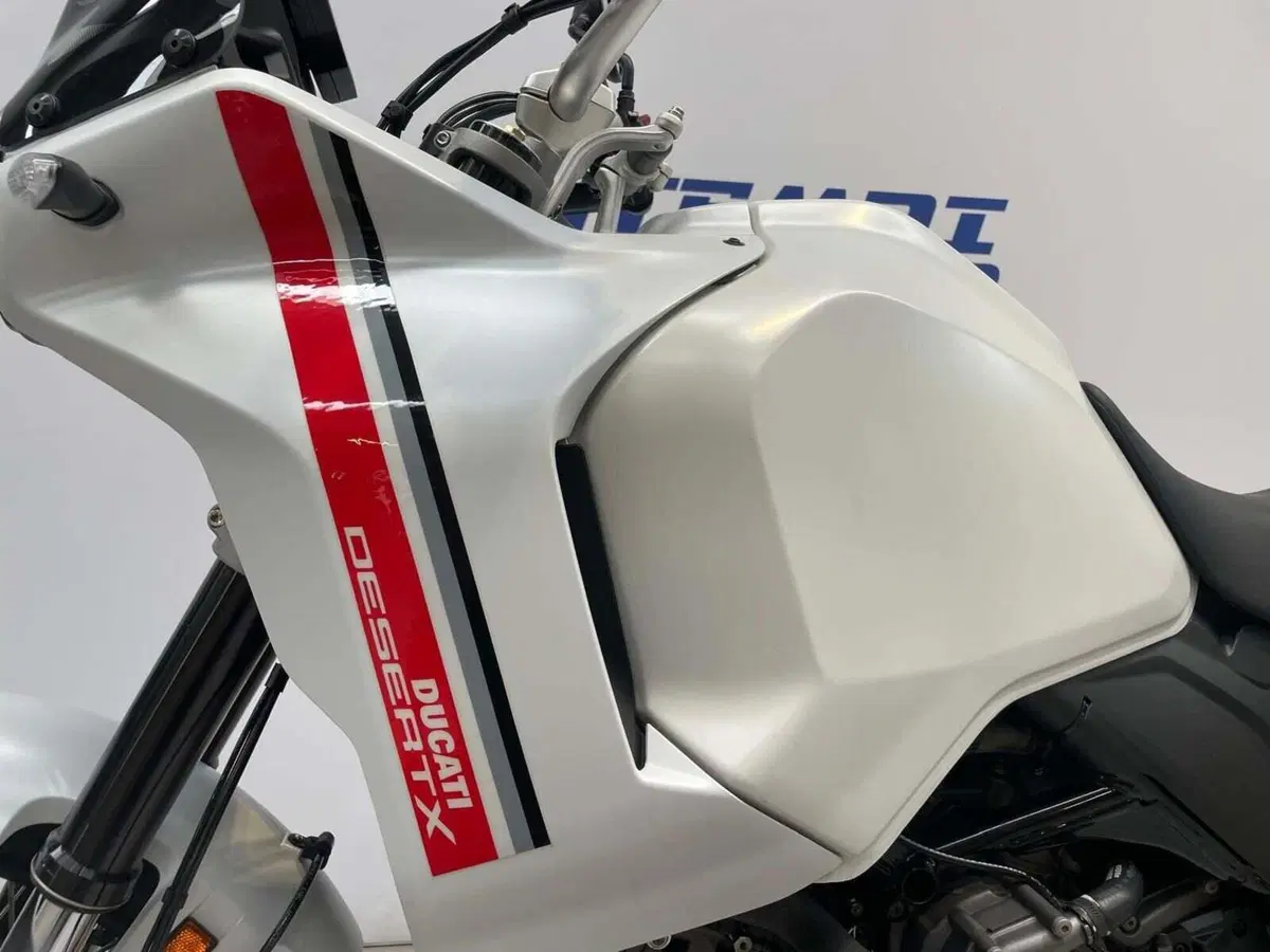 Ducati DesertX (2022 - 25) (12)