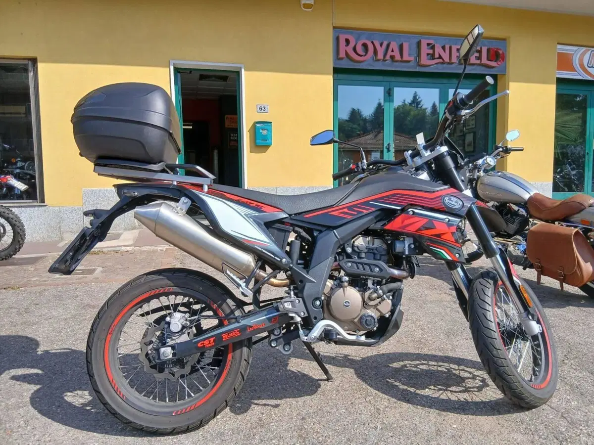 FB Mondial SMX 125 Motard (2021 - 24) (5)