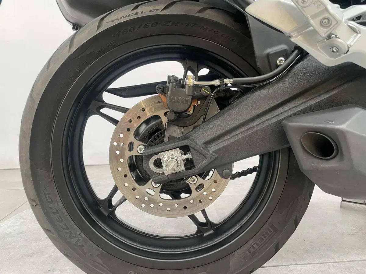 CFMOTO 650MT (2021 - 24) (13)