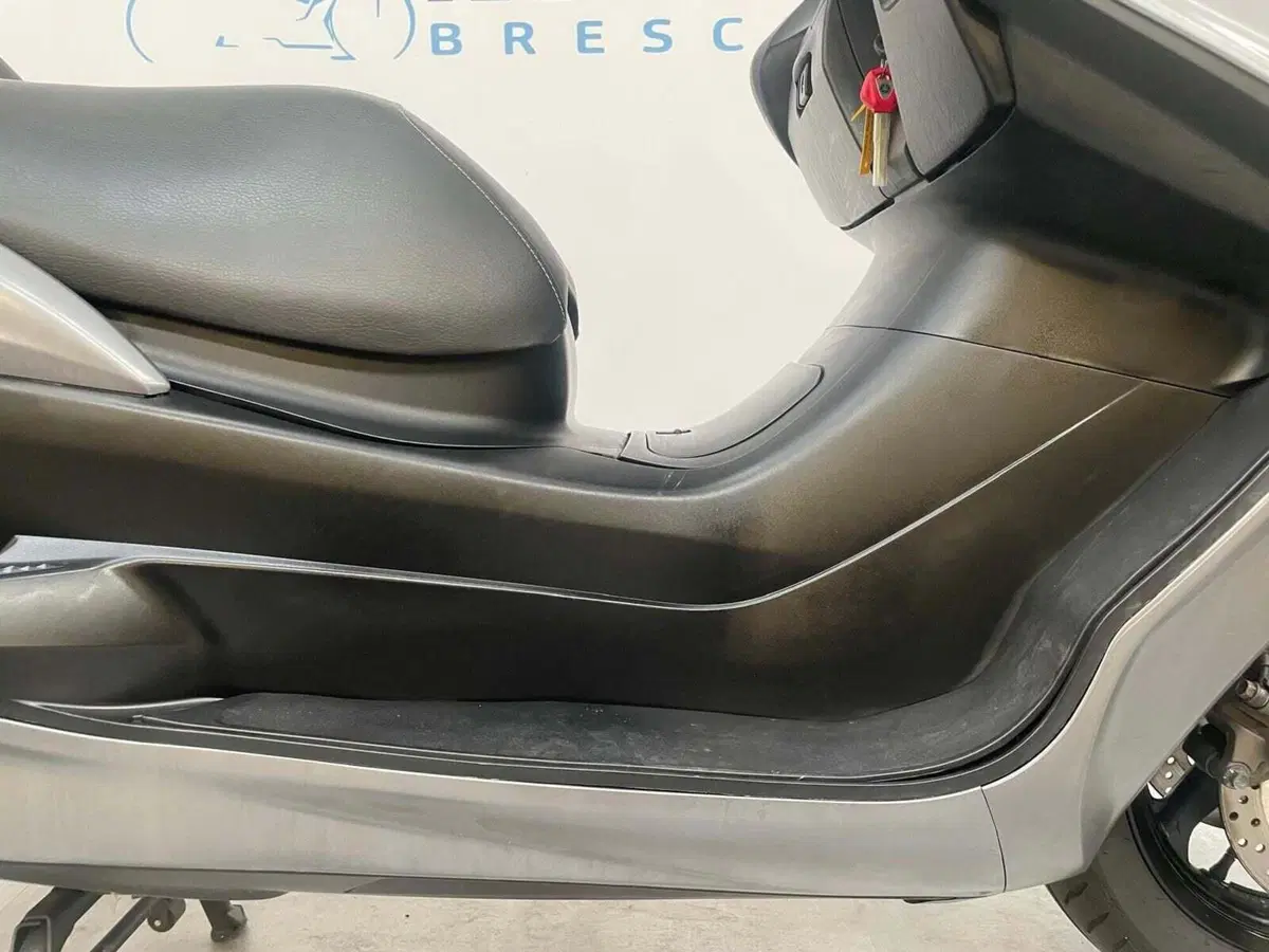 Yamaha Majesty 400 ABS (2011 - 14) (12)