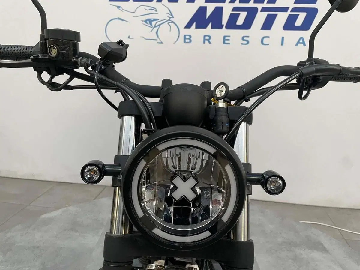 Brixton Motorcycles Cromwell 250 (2021 - 25) (15)