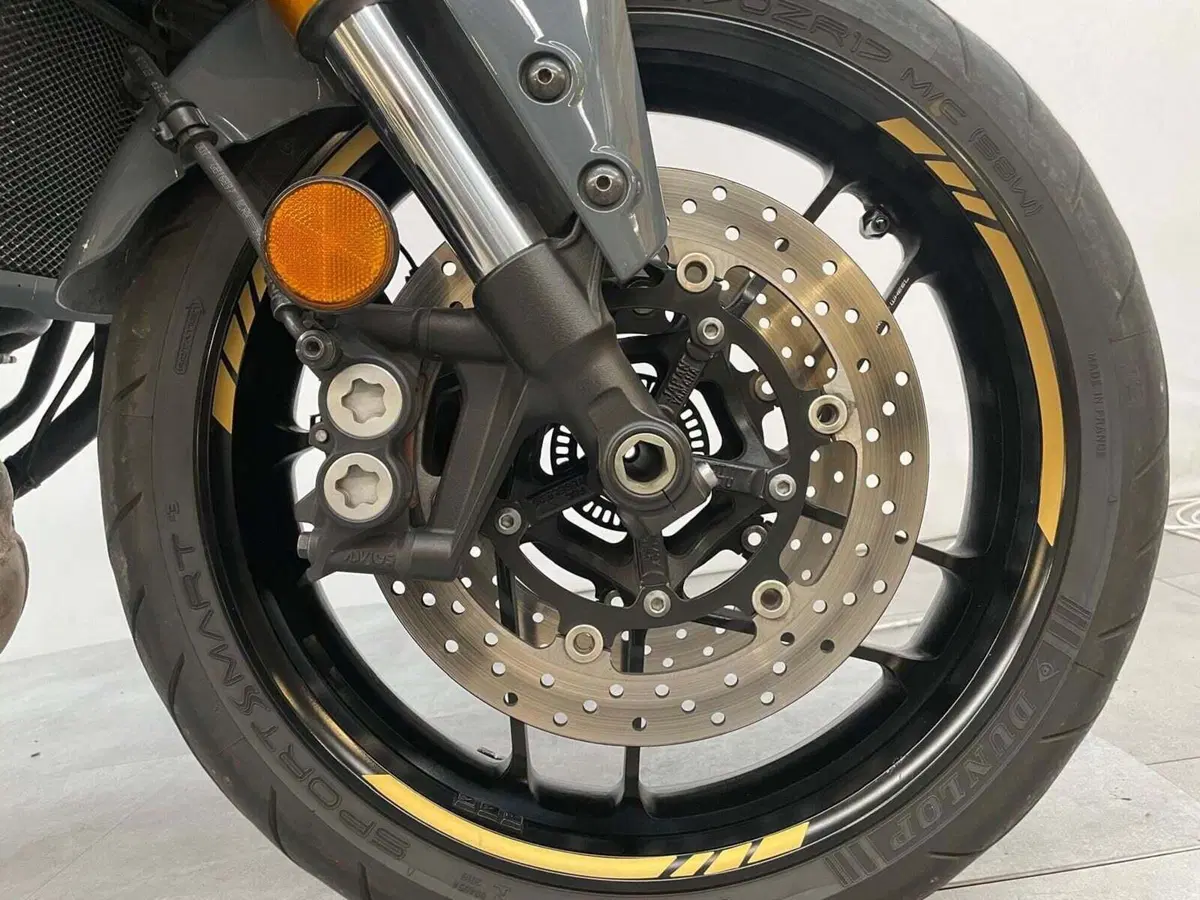 Yamaha Tracer 9 GT+ (2023 - 24) (17)