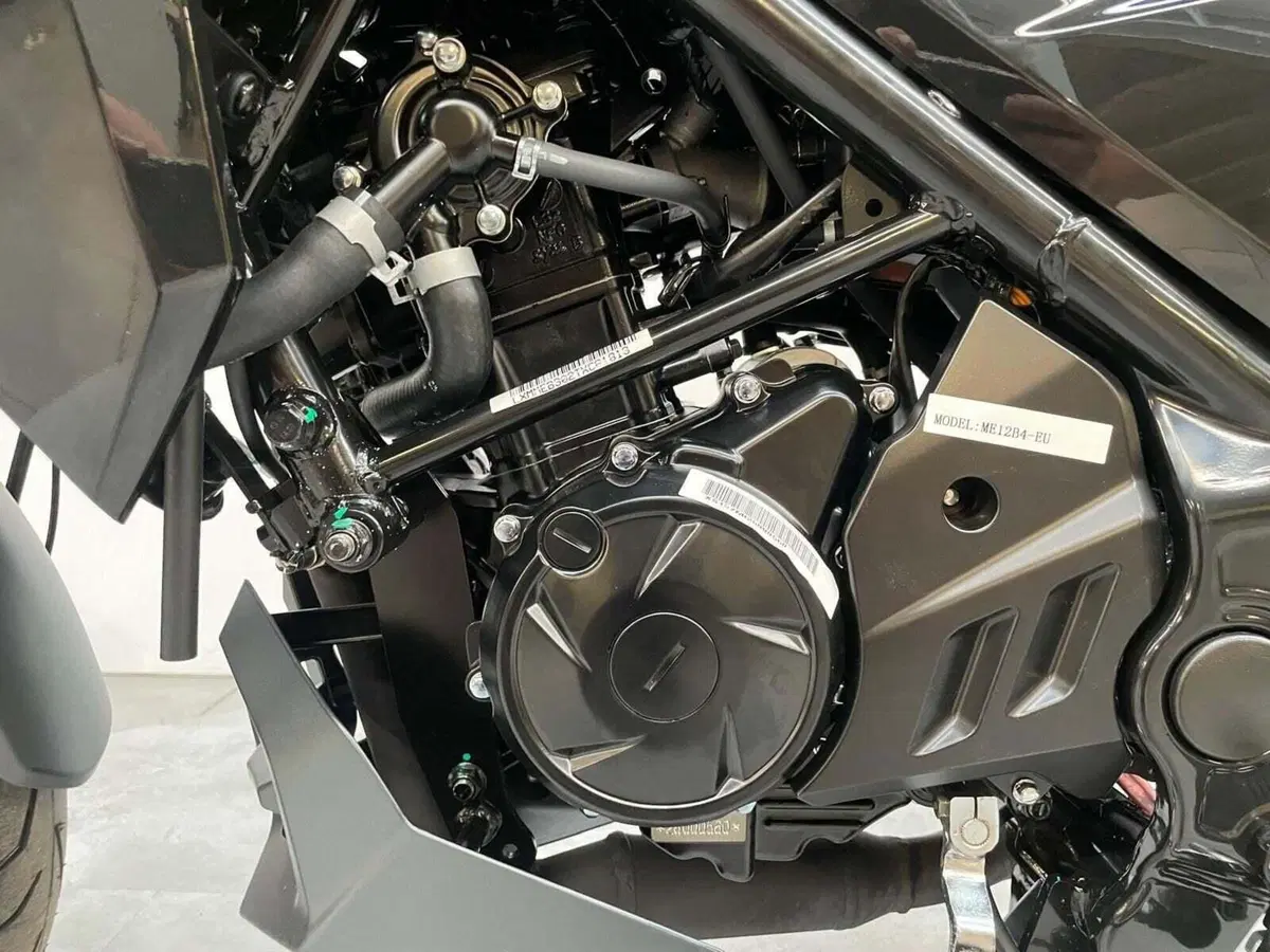 Sym NH 125 Xcion (2021 - 25) (3)