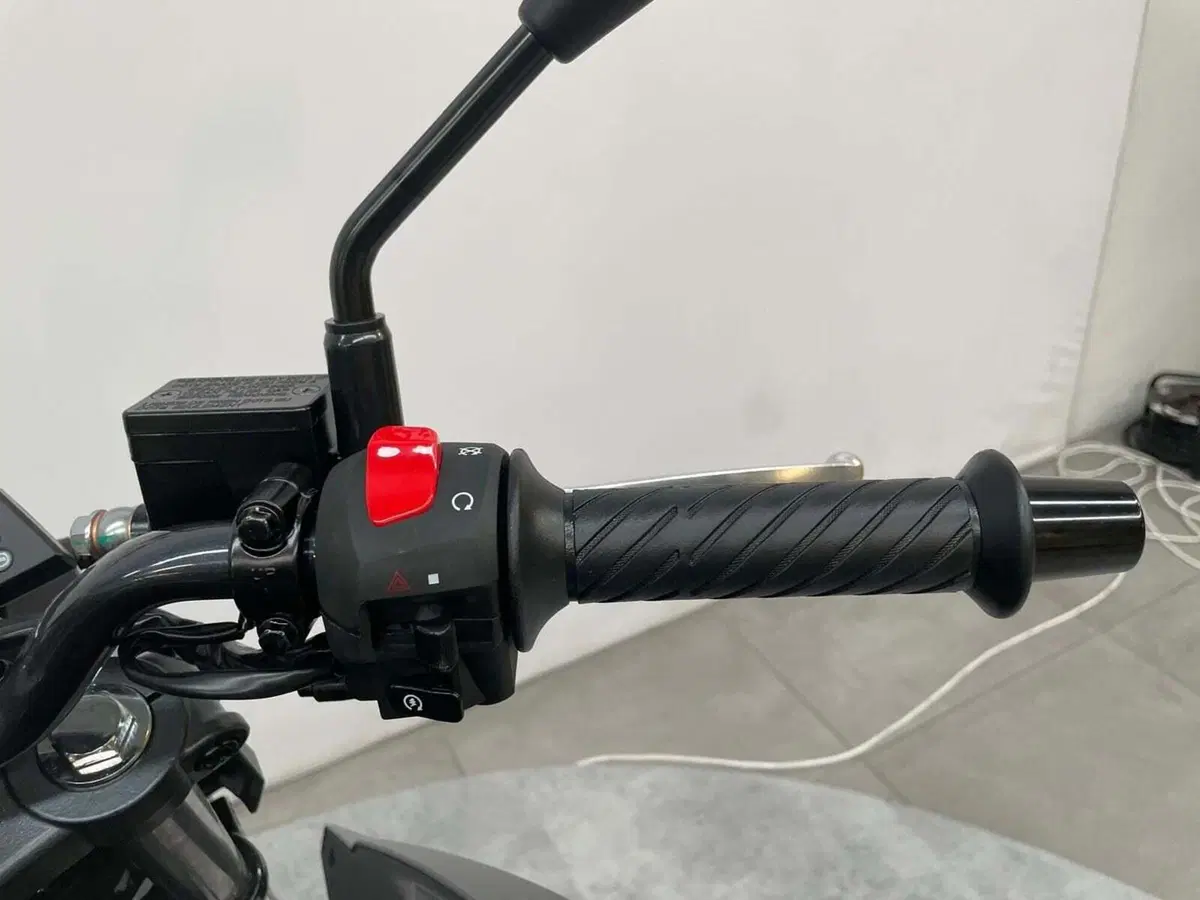 Sym NH 125 Xcion (2021 - 25) (10)