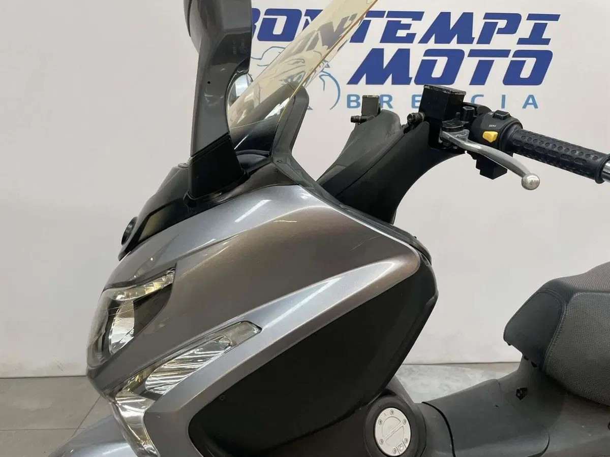 Sym Joymax 300 EVO f.i. (6)