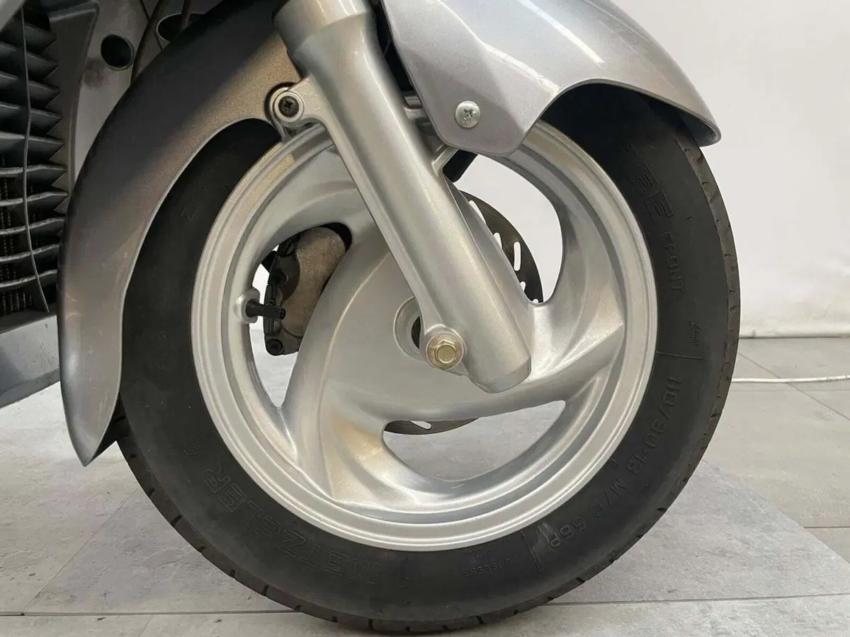 Sym Joymax 300 EVO f.i. (12)