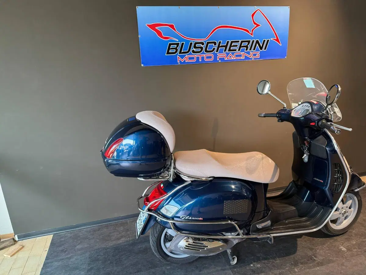 Vespa GTS 250 i.e. (3)