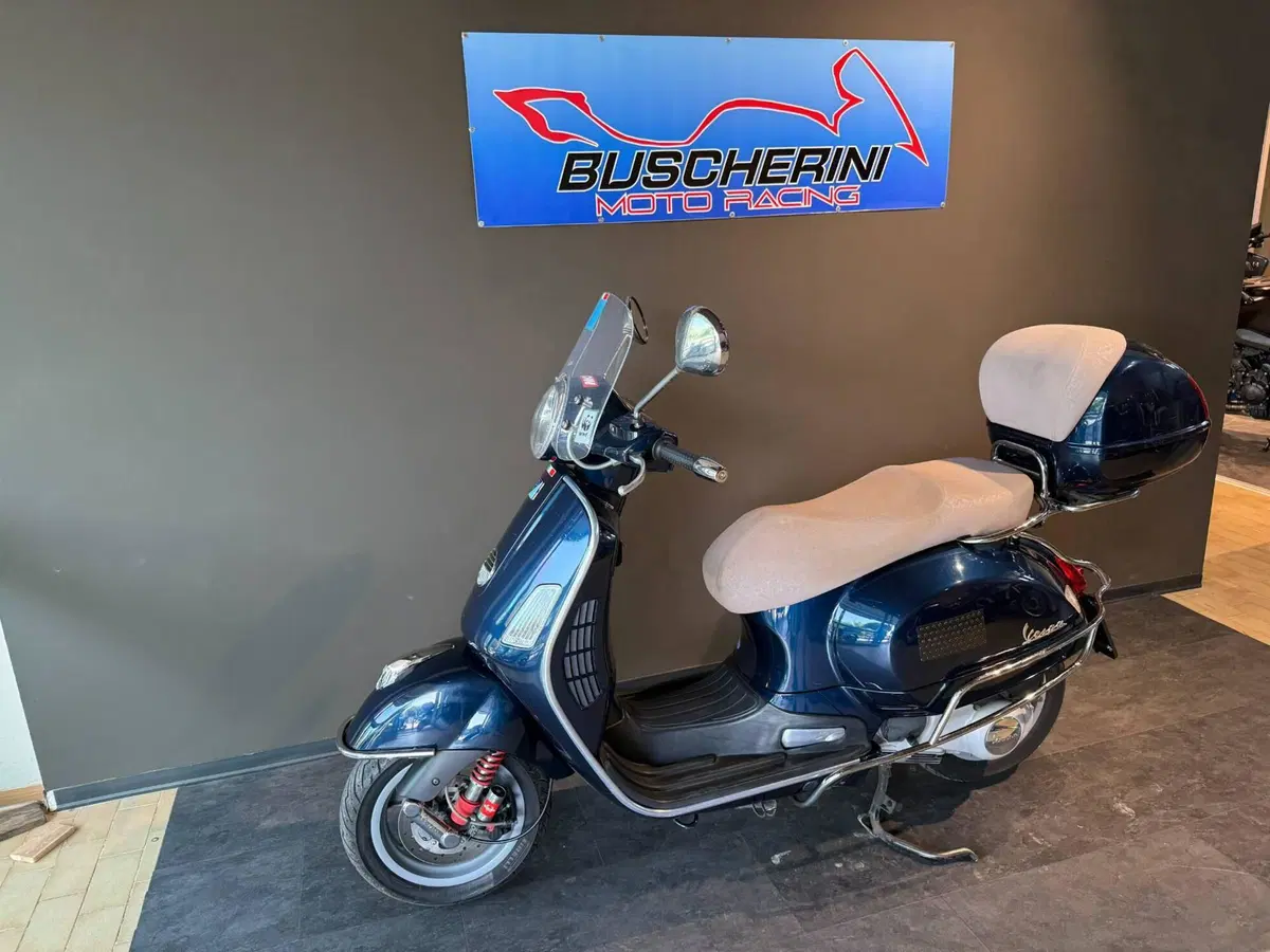Vespa GTS 250 i.e. (8)