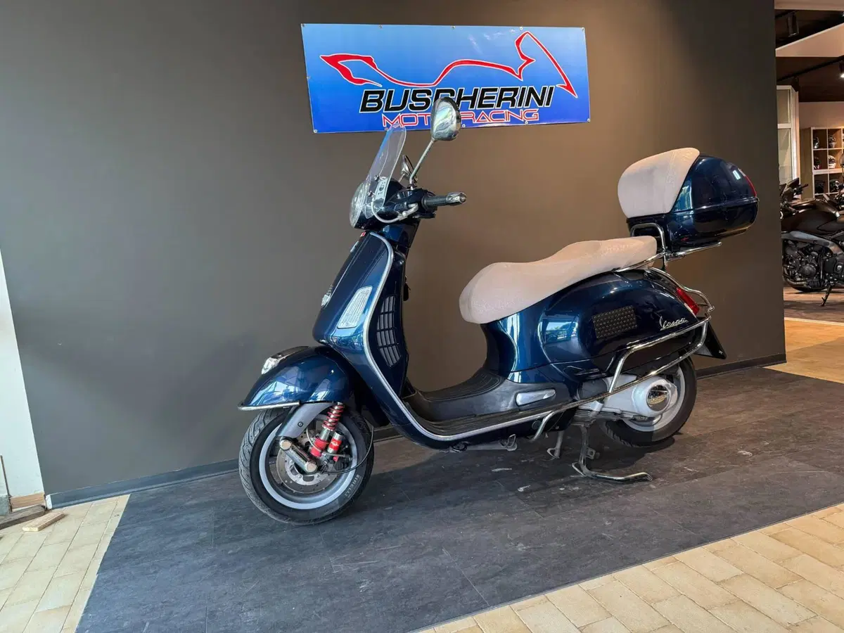 Vespa GTS 250 i.e. (9)