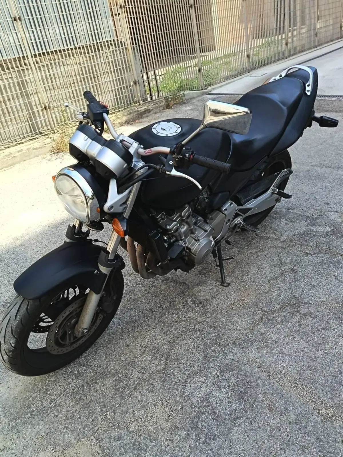 Honda Hornet 600 (2003 - 04) (5)