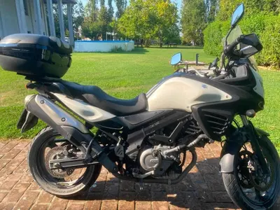 Suzuki V-Strom 650 ABS (2011 - 17) usata
