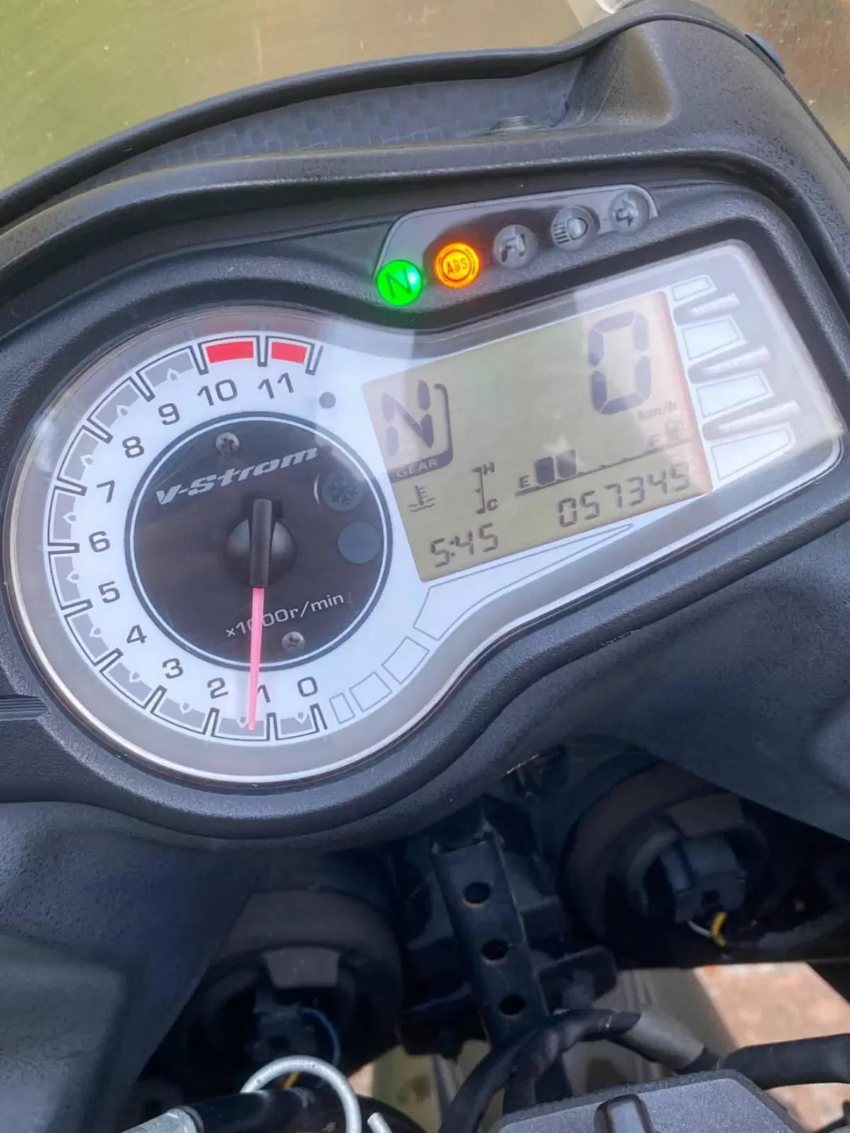 Suzuki V-Strom 650 ABS (2011 - 17) (4)