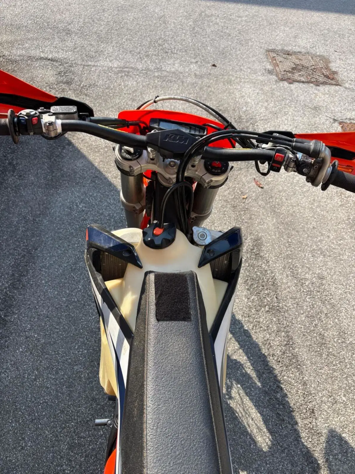KTM 250 EXC-F (2018) (4)