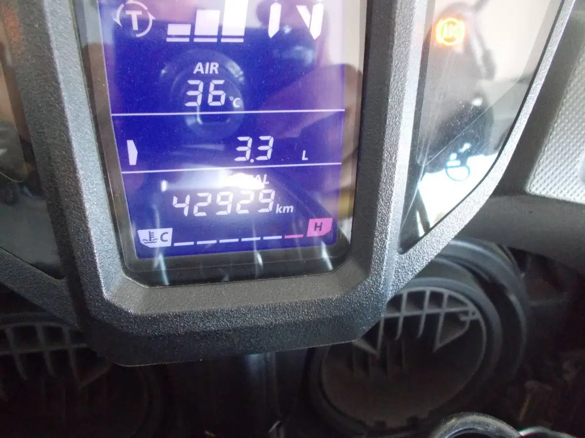 Honda Africa Twin CRF 1000L DCT ABS (2016 - 17) (6)