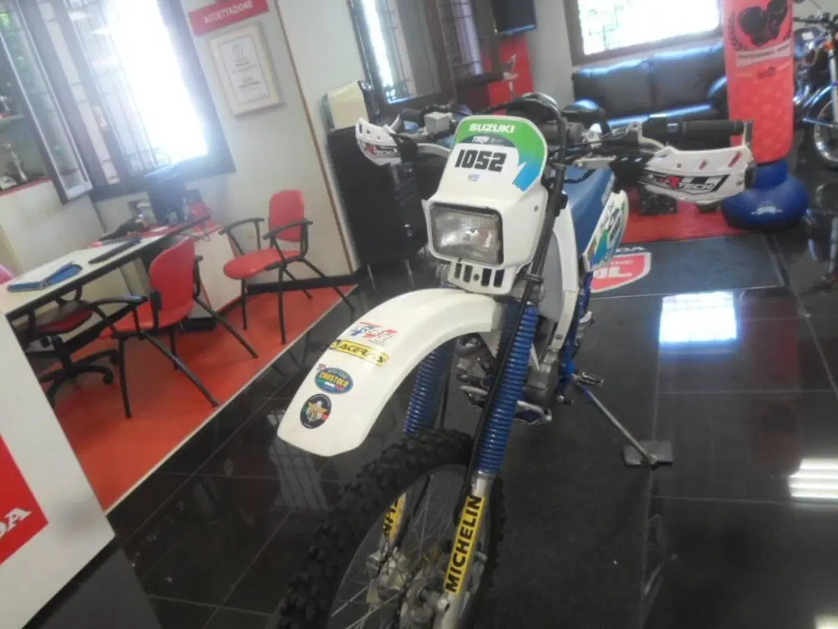 Suzuki DR 350 S (1990 -93) (3)