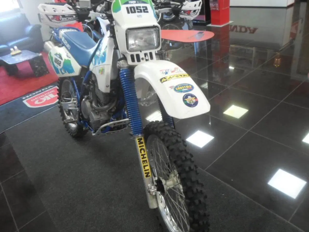 Suzuki DR 350 S (1990 -93) (4)