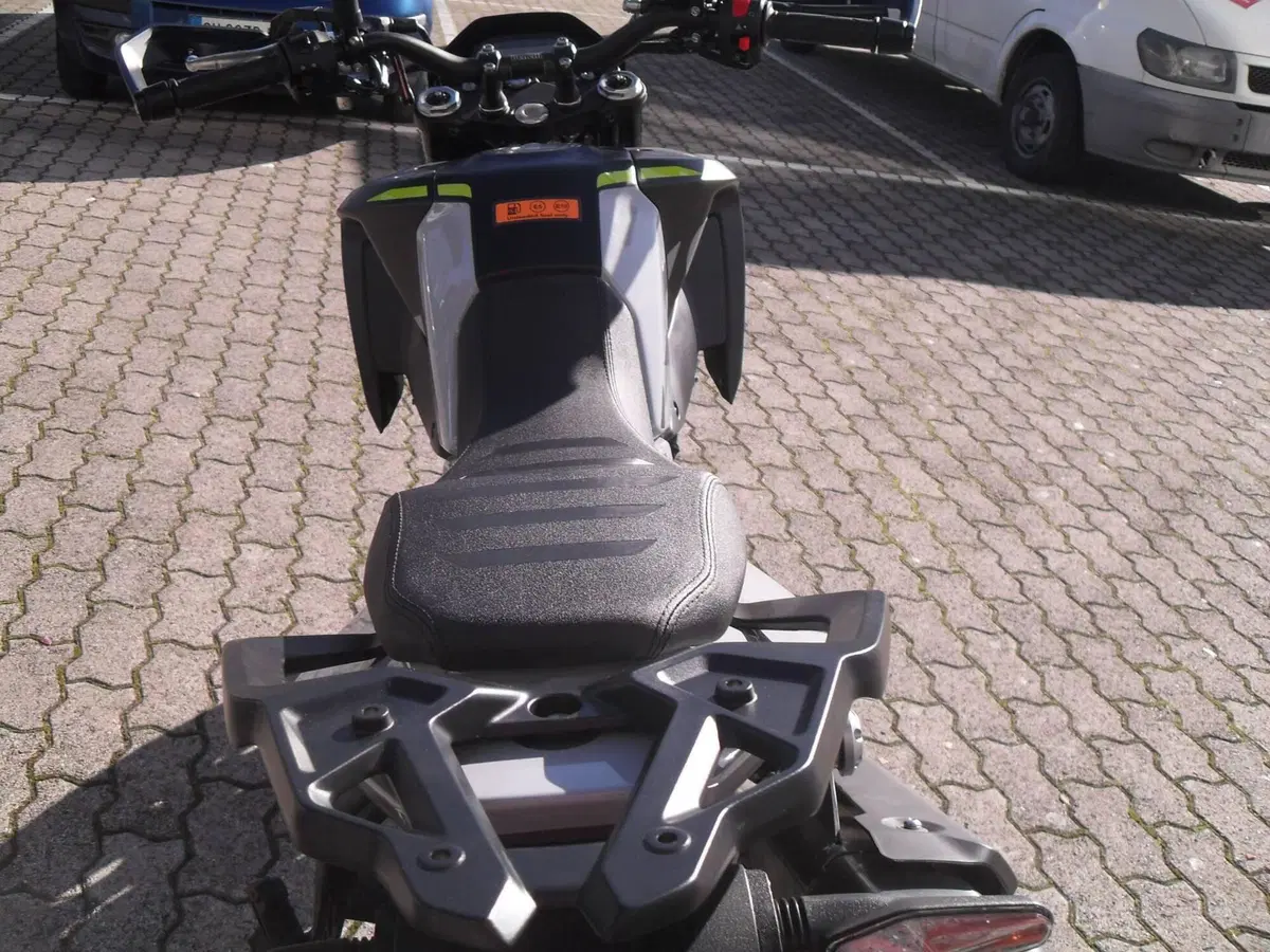Benelli BKX 125 S (2026) (5)