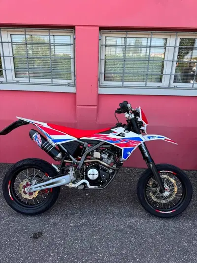 Fantic Motor Motard 125 Performance 4t (2020) usata