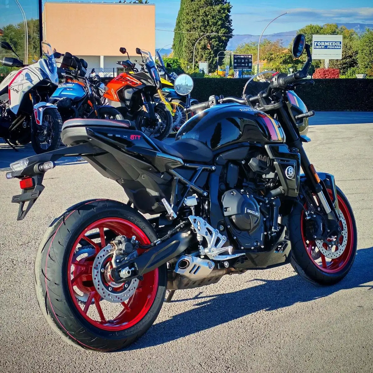Suzuki GSX-8TT (2025 - 26) (3)