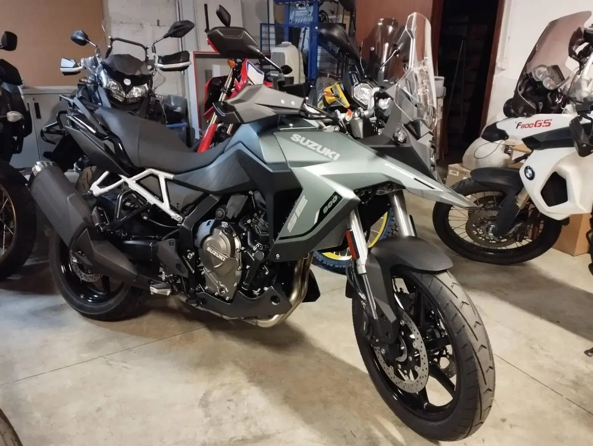 Suzuki V-Strom 800SE (2023 - 24) (4)