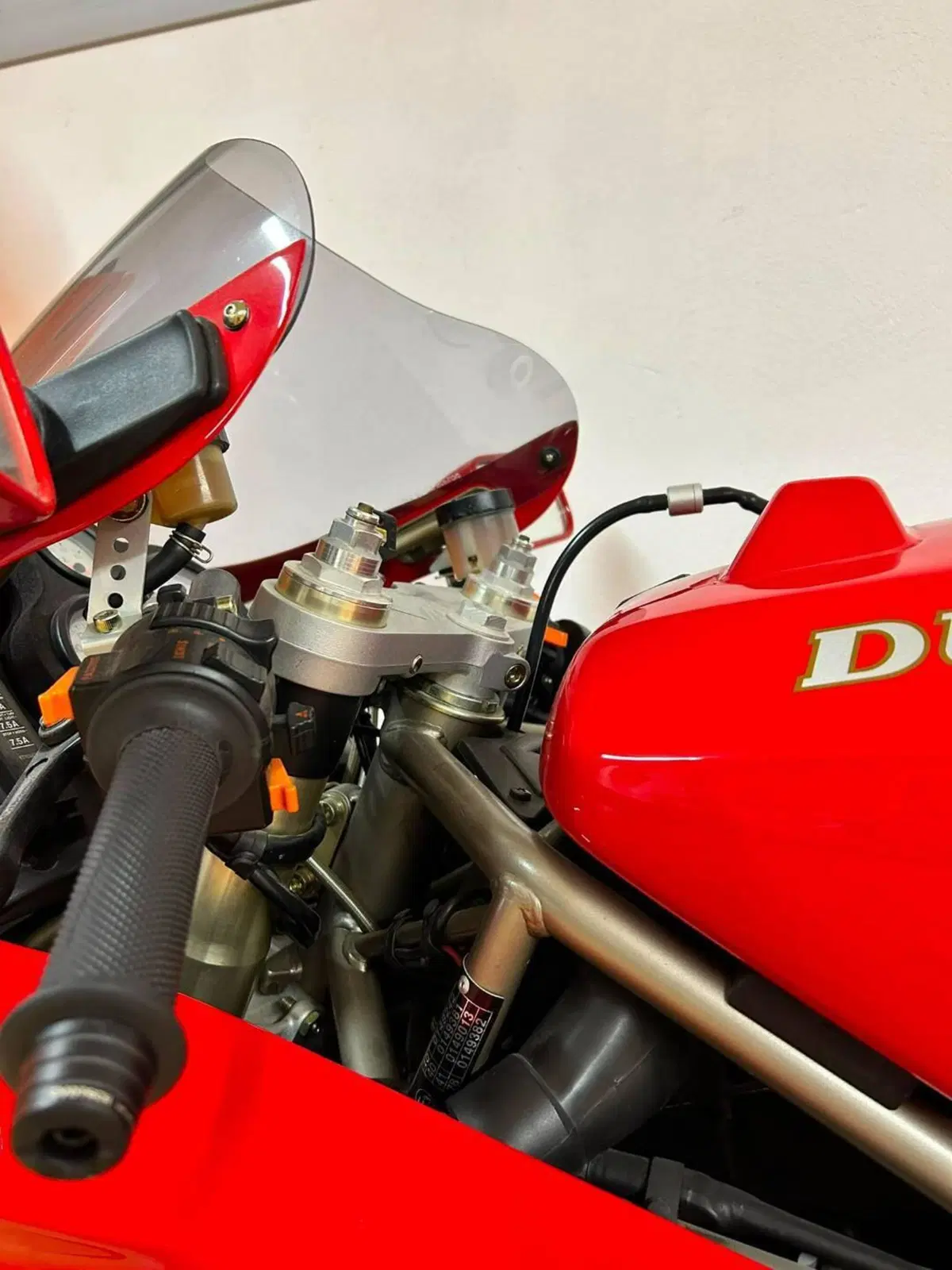 Ducati 888 (4)