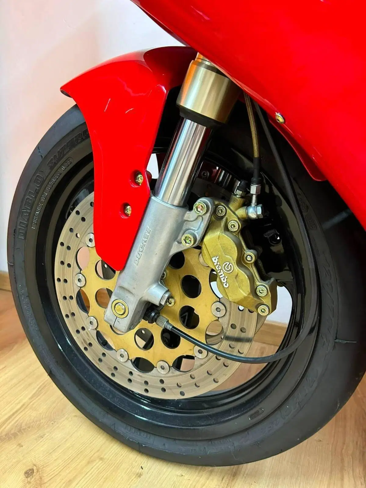 Ducati 888 (9)