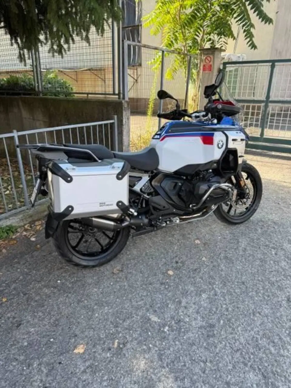 Bmw R 1300 GS Adventure Trophy (2025 - 26) (10)