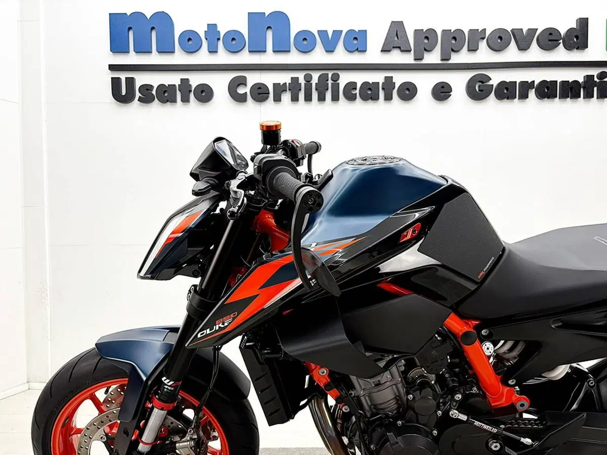 KTM 890 Duke R (2022 - 23) (15)