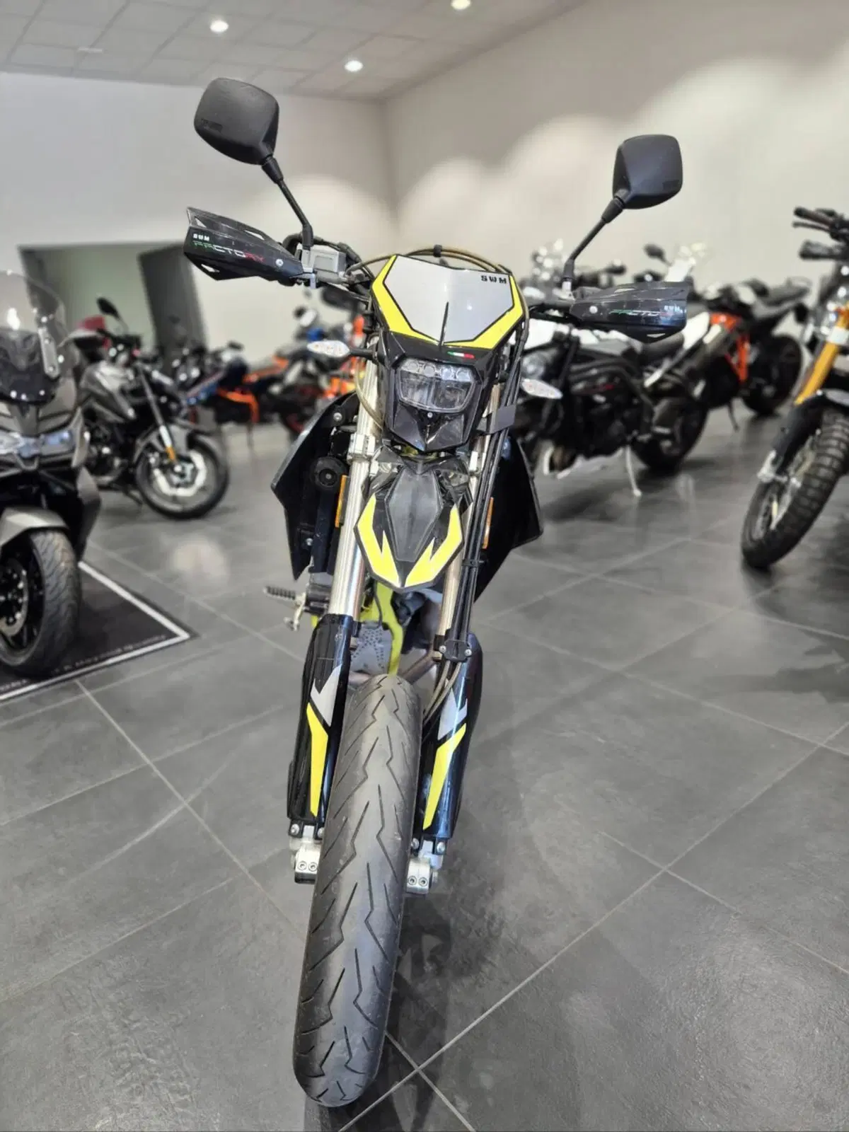 Swm SM 125 R (2017 - 20) (8)