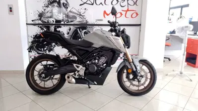 Honda CB 125 R (2021 - 23) usata