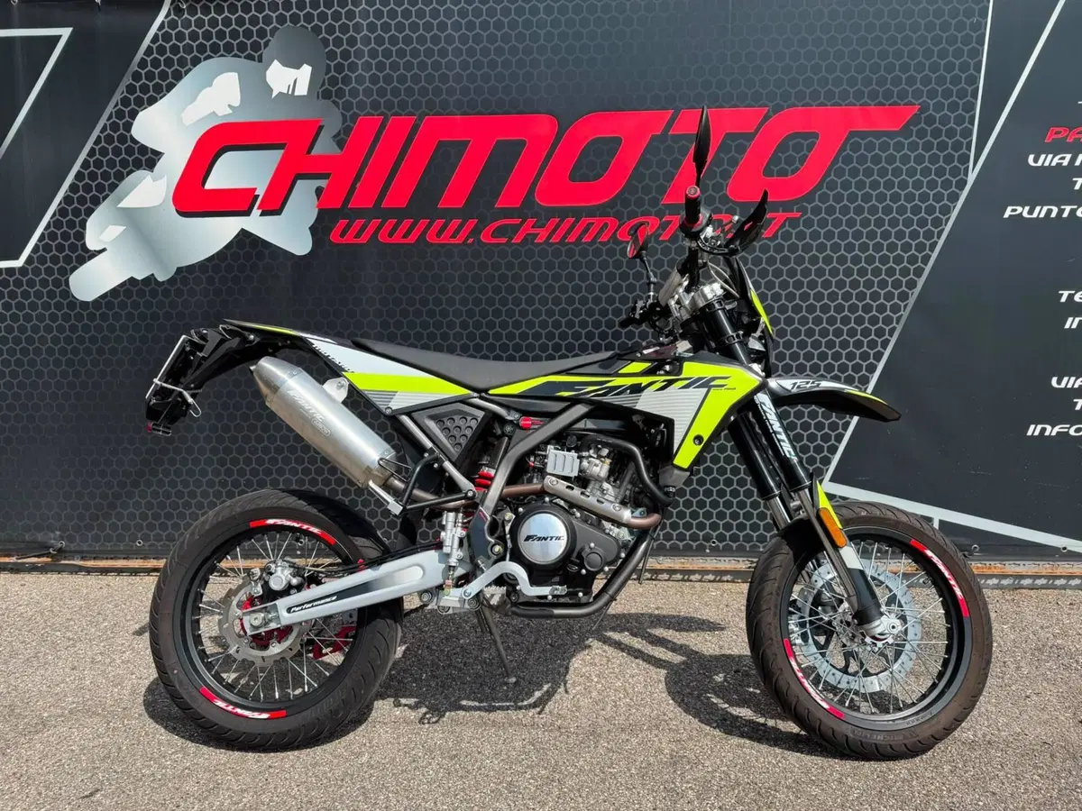 Fantic Motor XMF 125 Motard Performance 4t (2021 - 22)