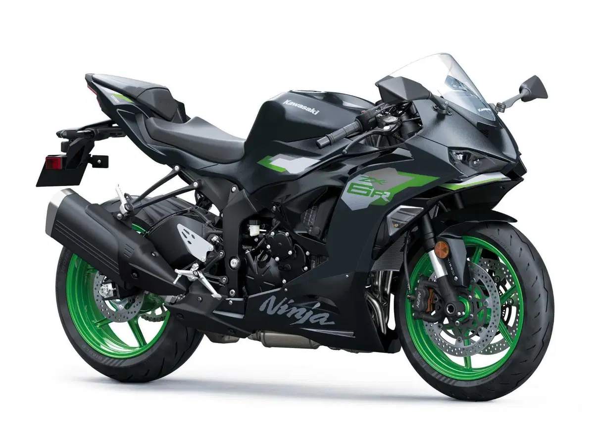 Kawasaki rifà il look per il 2027: tutte le nuove colorazioni [GALLERY] (34)