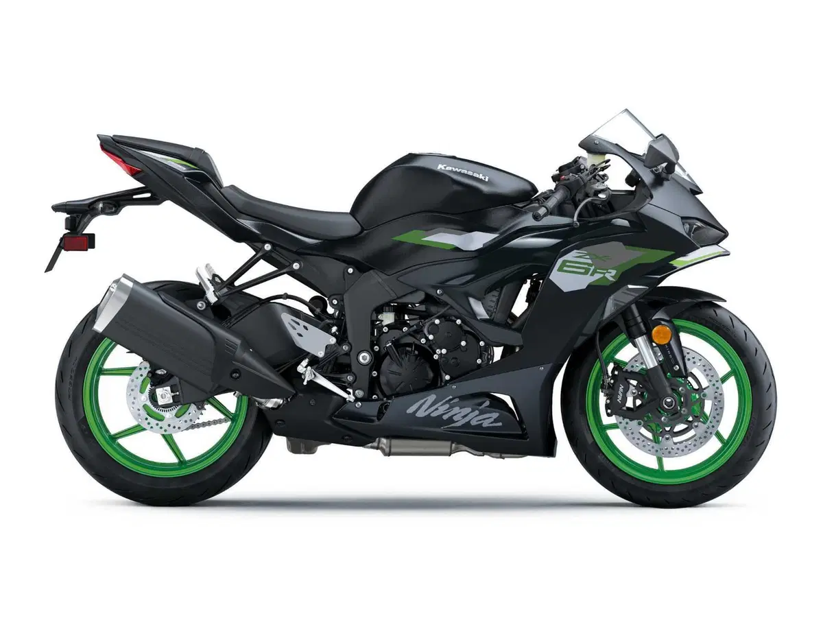 Kawasaki rifà il look per il 2027: tutte le nuove colorazioni [GALLERY] (35)