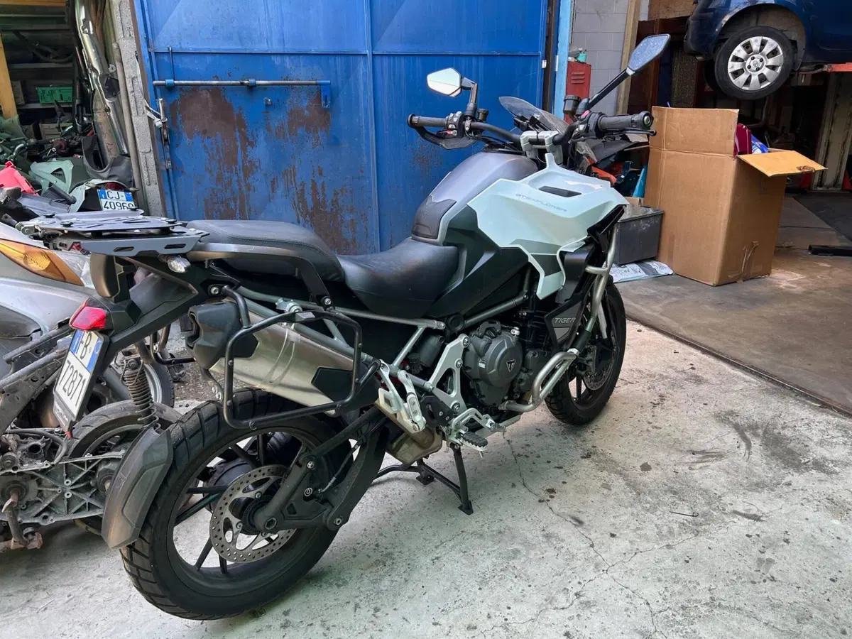 Triumph Tiger 1200 GT Explorer (2022 - 23) (5)