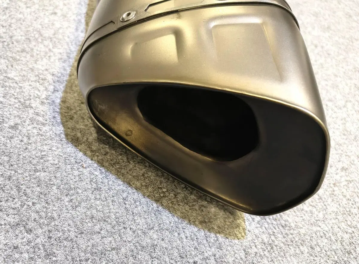 Scarico AKRAPOVIC Yamaha R1 17 - 24 Titanio (7)