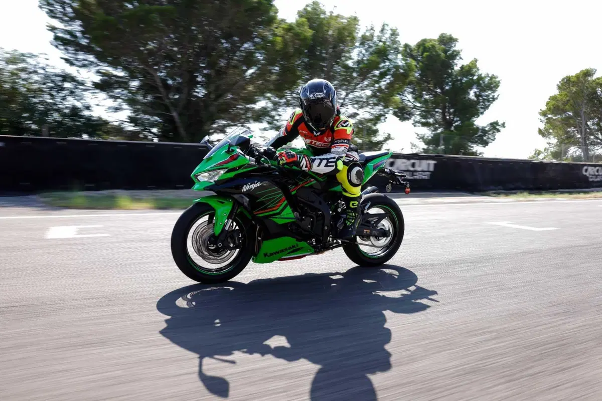 Kawasaki Ninja ZX-4RR TEST: a 15.000 giri tutto è più bello (31)