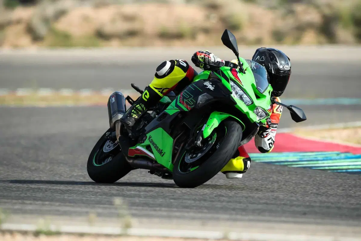 Kawasaki Ninja ZX-4RR TEST: a 15.000 giri tutto è più bello (68)