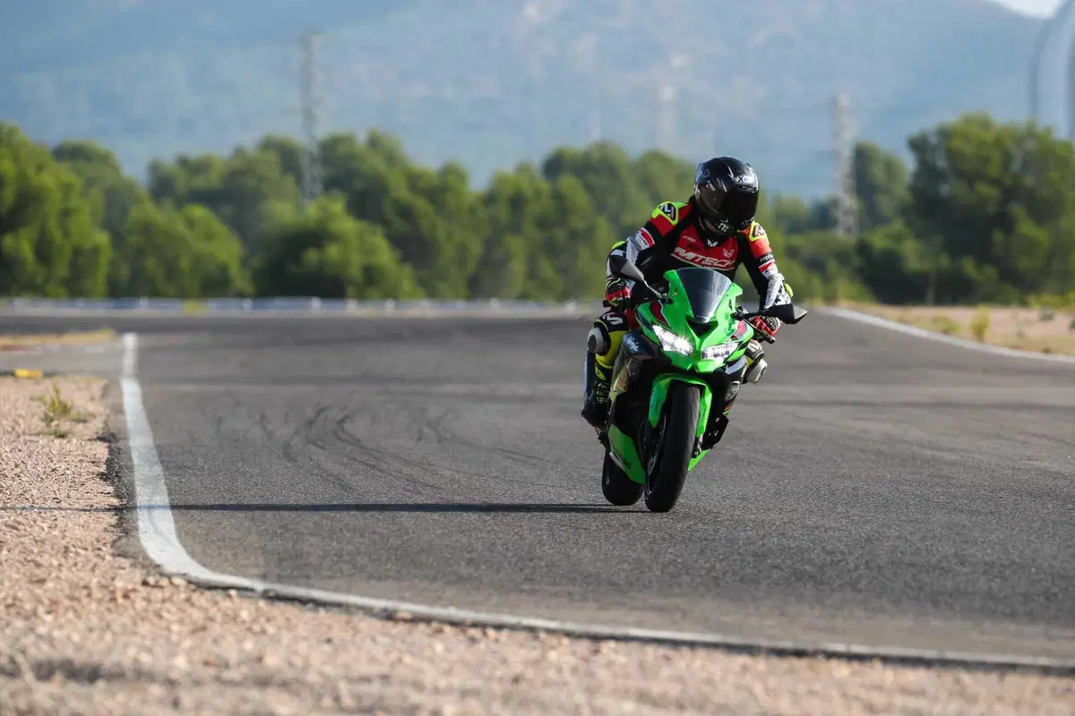 Kawasaki Ninja ZX-4RR TEST: a 15.000 giri tutto è più bello (69)