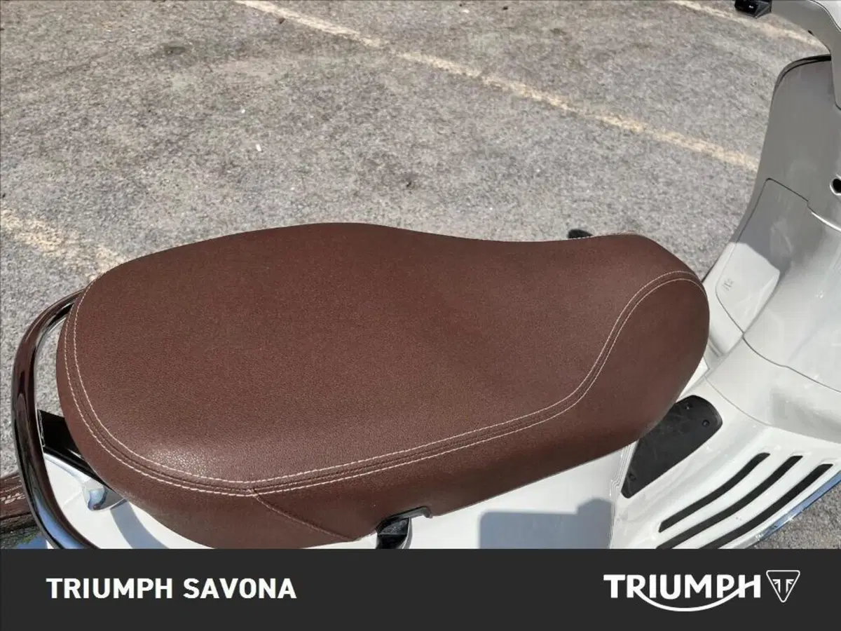 Vespa Primavera 50 (2021 - 23) (5)