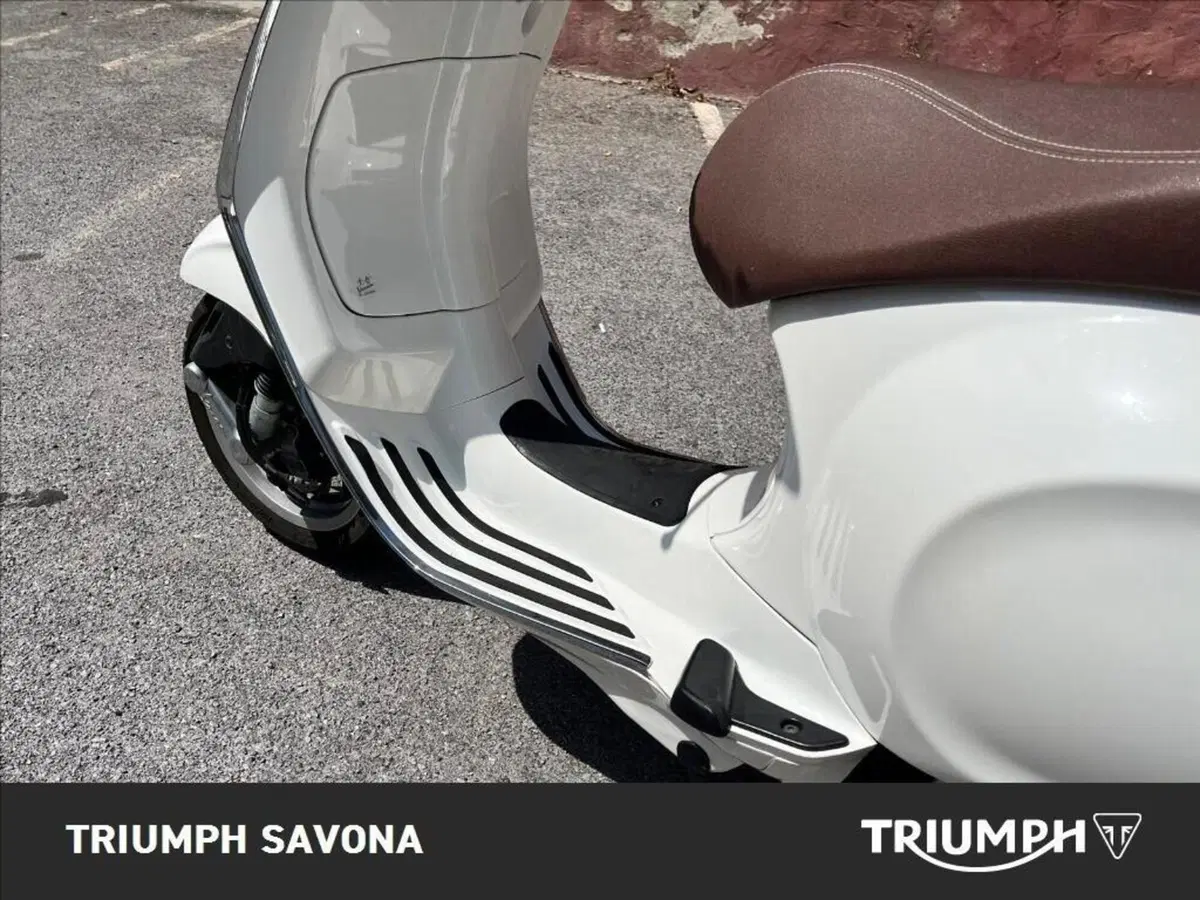 Vespa Primavera 50 (2021 - 23) (11)