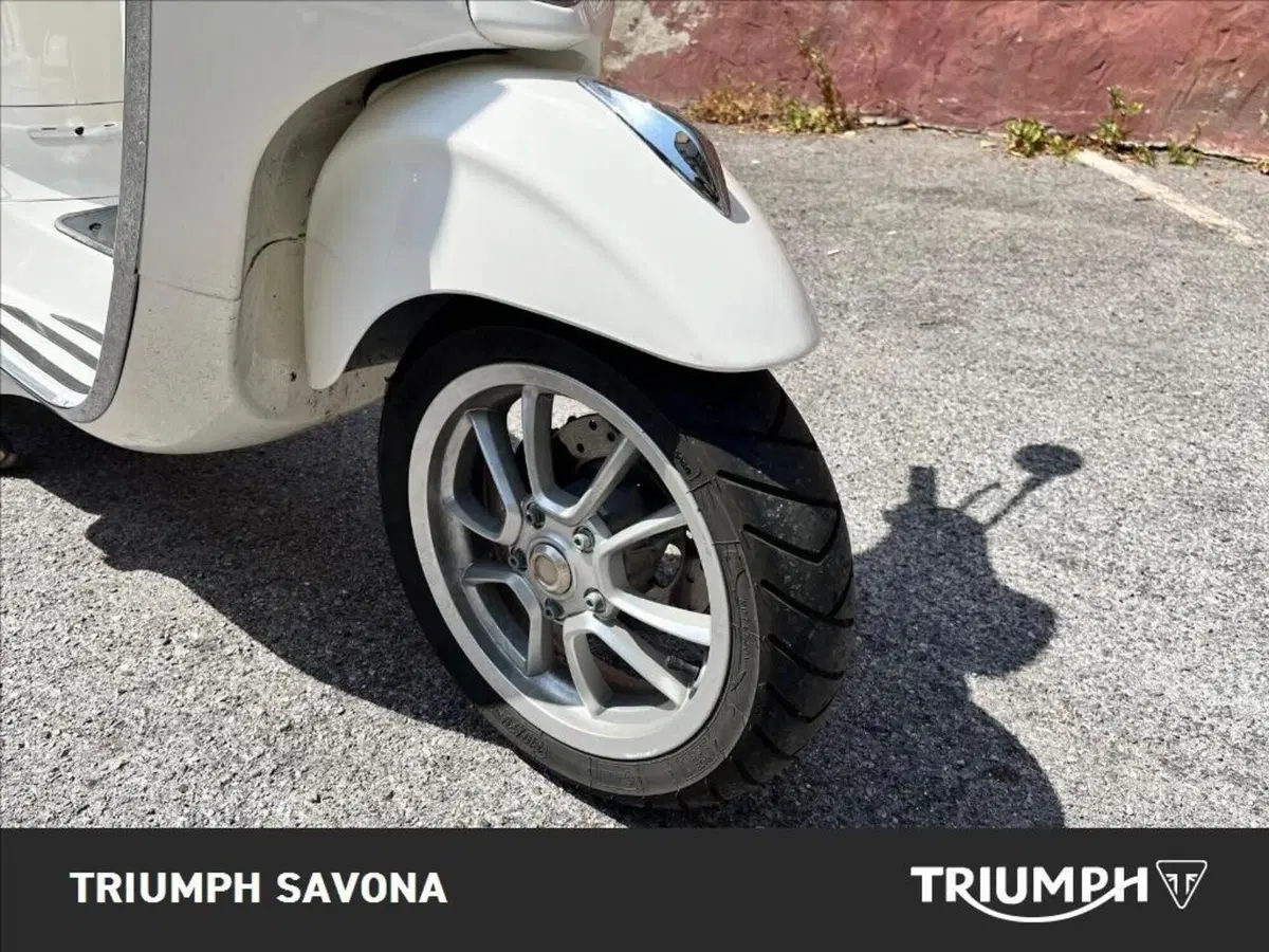Vespa Primavera 50 (2021 - 23) (15)