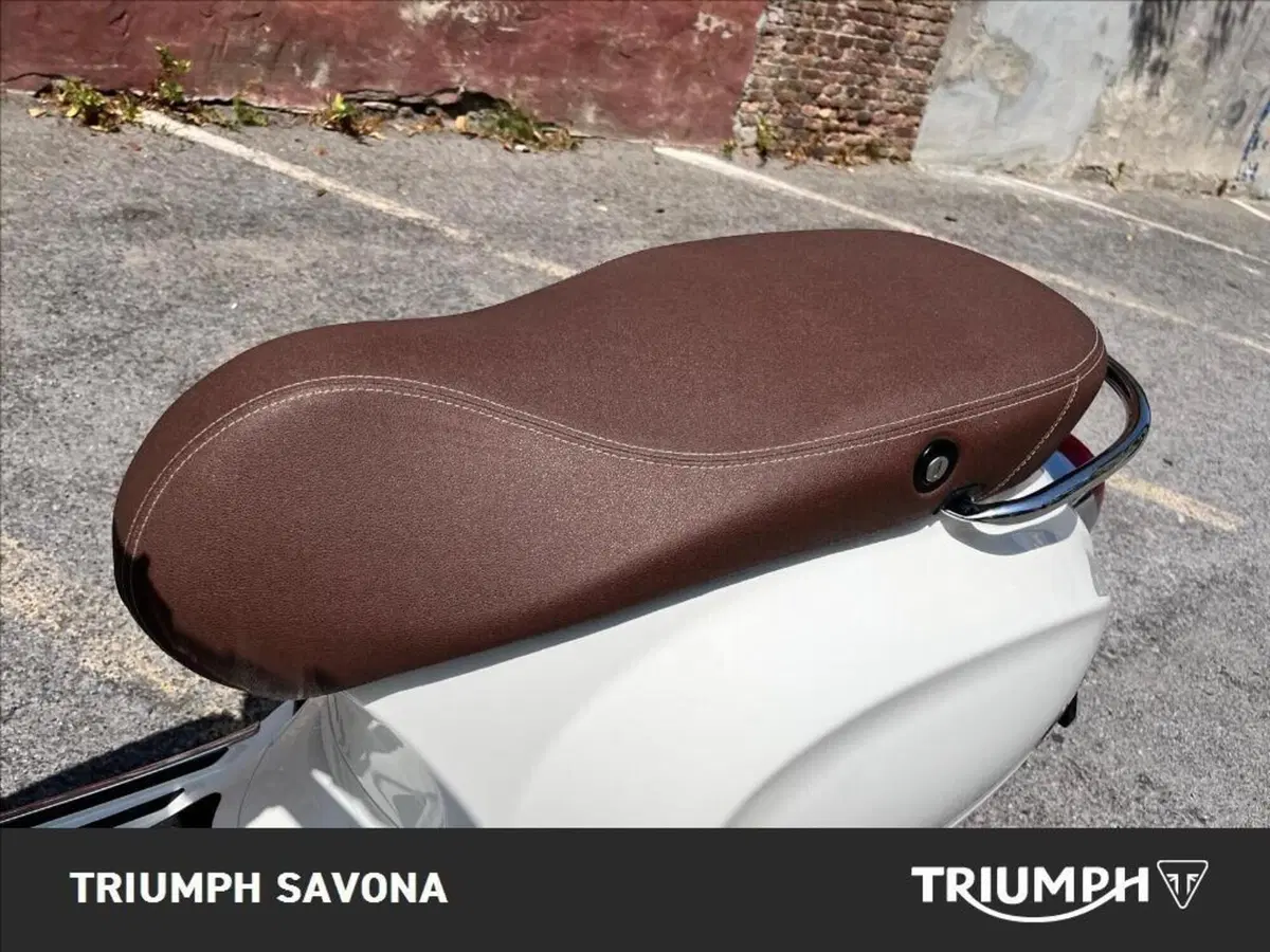 Vespa Primavera 50 (2021 - 23) (12)