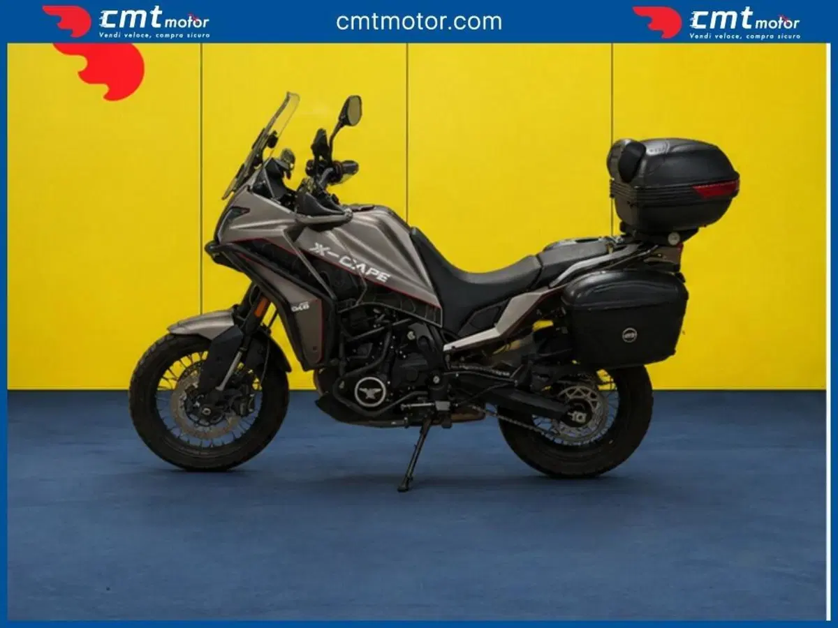 Moto Morini X-Cape 650 (2021 - 26) (3)