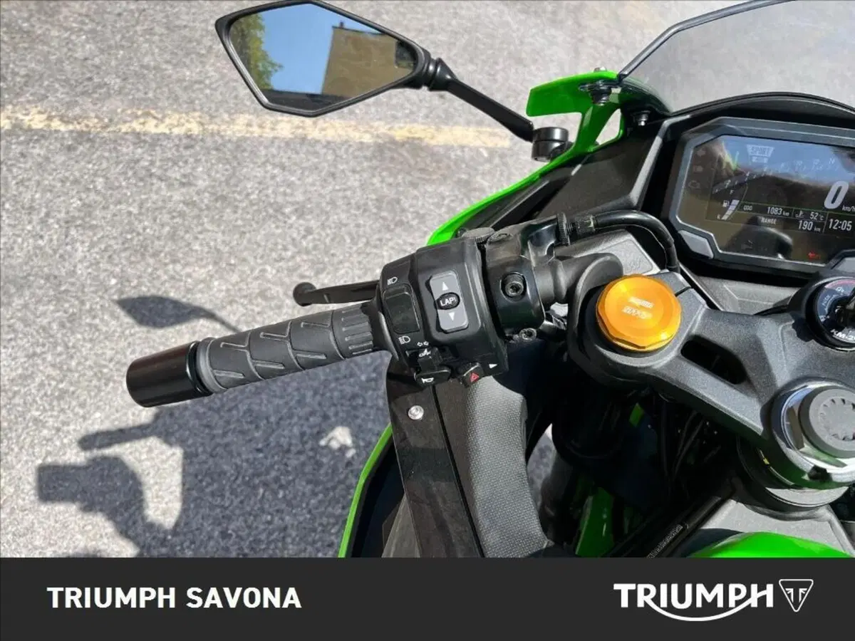 Kawasaki Ninja ZX-4RR (2024 - 26) (10)