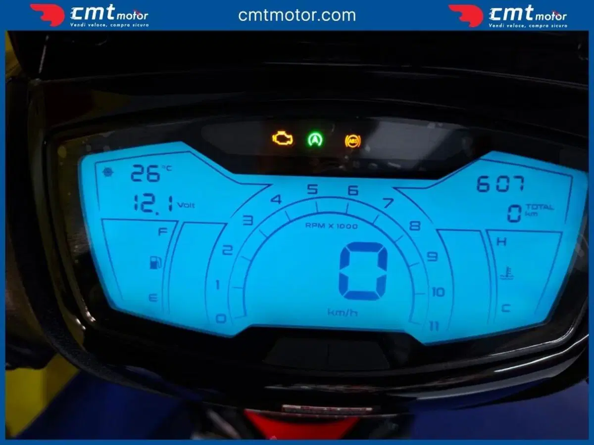 Swm C-Fly 125 (2026) (5)